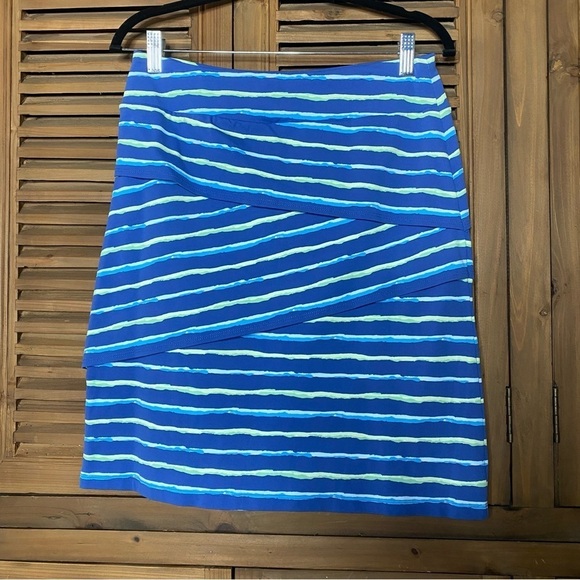 J. McLaughlin Dresses & Skirts - J. McLaughlin Athleisure Nicola blues,lime green&white stripe tiered skirt SZ-S
